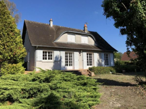 Maison de plain-pied avec jardin arboré, proche Center-Parc et châteaux, idéale famille! - FR-1-491-420